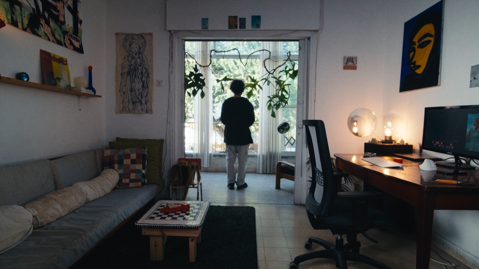 Eggshell still 2