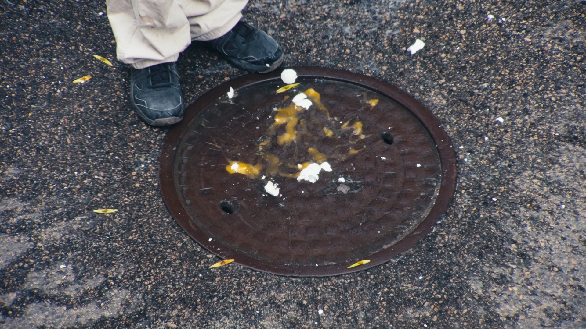 Eggshell still 5